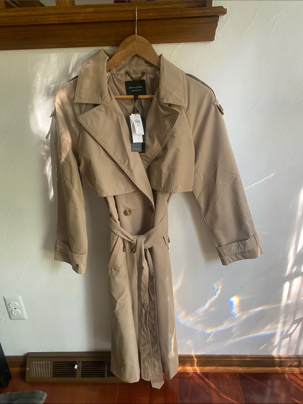 Banana Republic Tan Trench Coat with Belt
